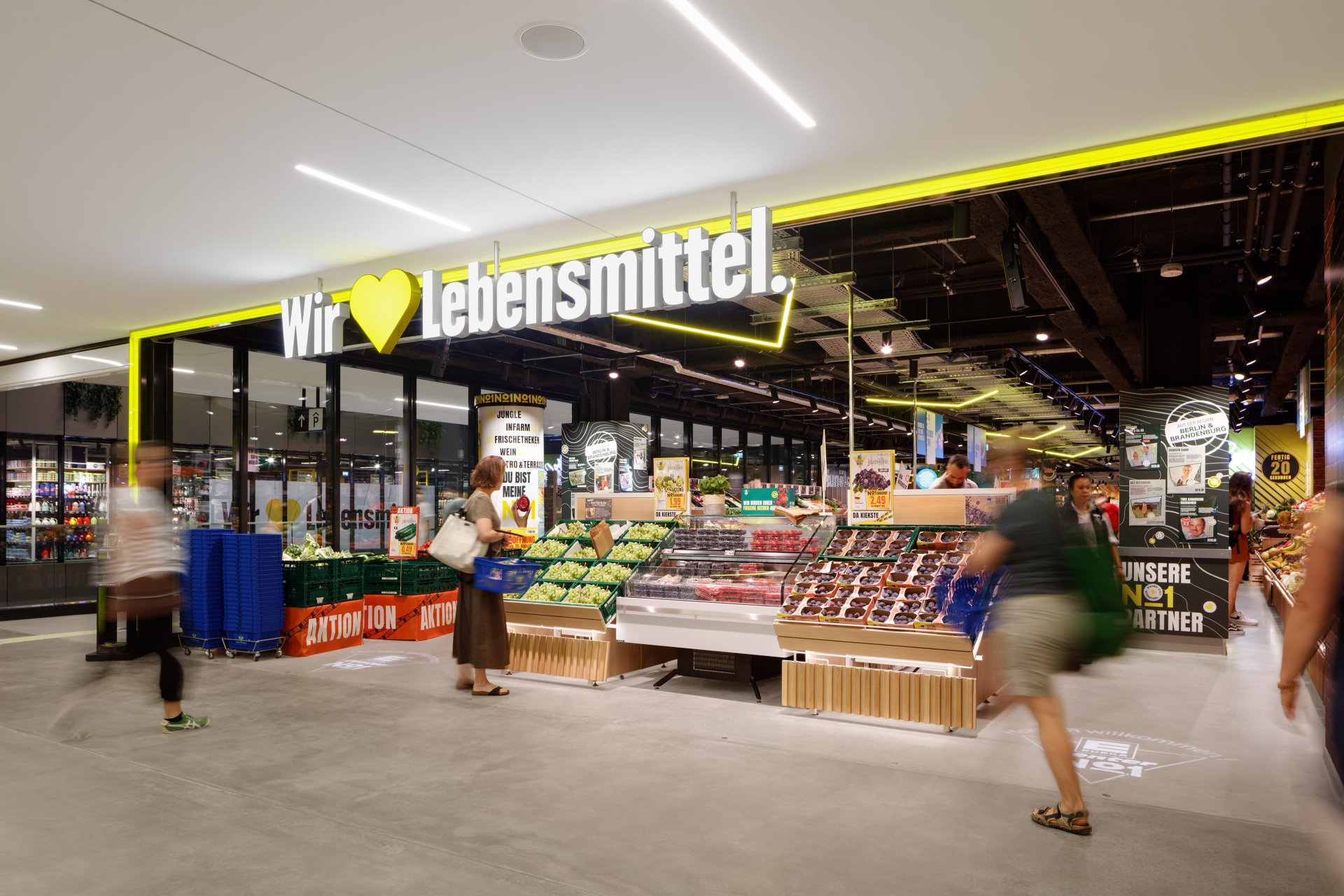 Edeka Center No1 - Steglitz, Berlin / Schweitzergroup